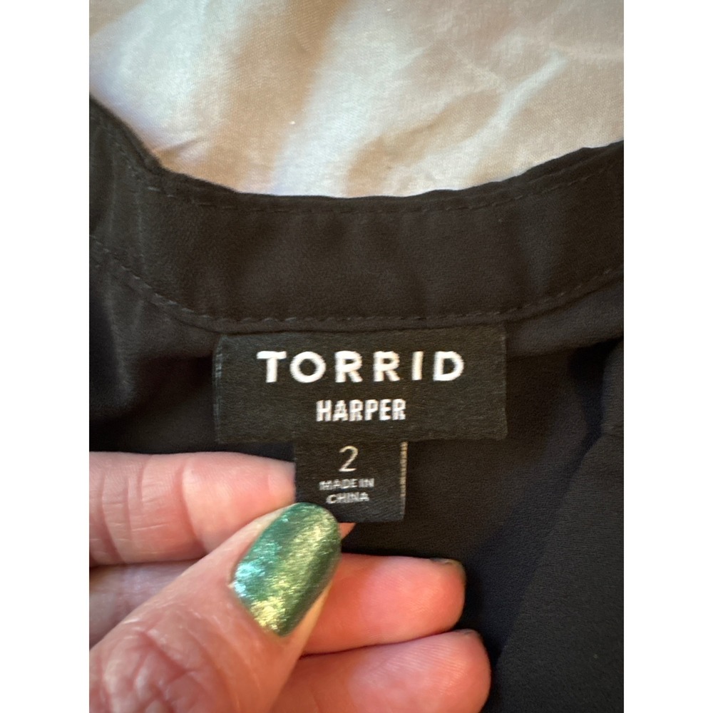 Torrid Plus Size Black Sleeveless Harper Georgette Blouse, Size 2/2X‎ - Picture 7 of 11